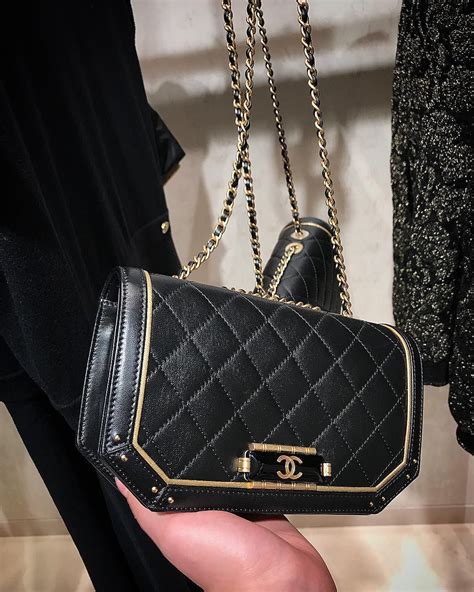 chanel bag with pin clasp|chanel flap bag colors.